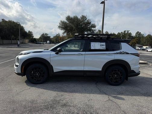 2026 Mitsubishi Outlander Trail Edition