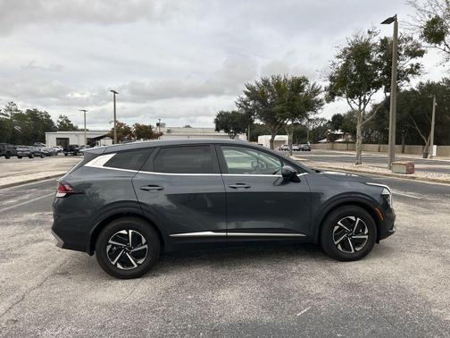 2025 Kia Sportage Hybrid LX