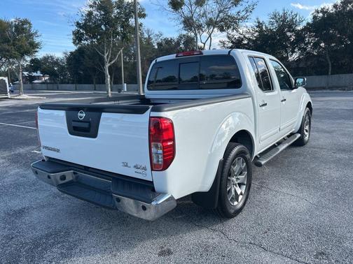 2019 Nissan Frontier SL