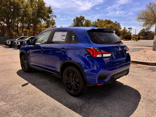 2026 Mitsubishi Outlander Sport 2.0 LE