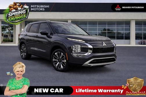 Graphite Gray 2026 Mitsubishi Outlander SEL