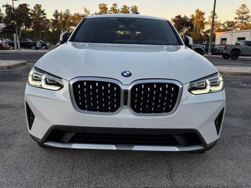 2024 BMW X4 xDrive30i