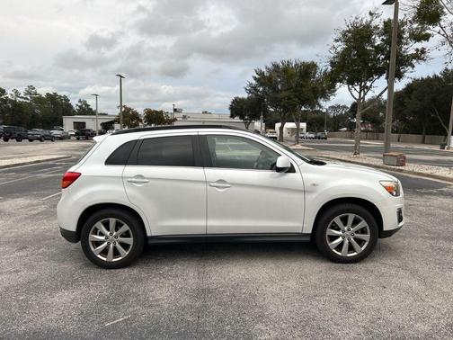 2013 Mitsubishi Outlander Sport SE