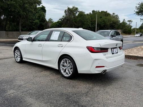 Alpine White 2025 BMW 330 i