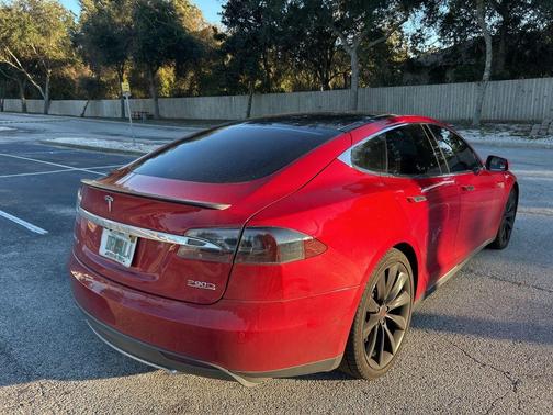 2016 Tesla Model S P90D