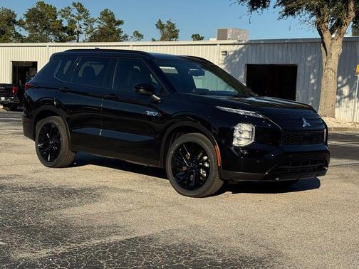 2025 Mitsubishi Outlander PHEV SEL Black Edition