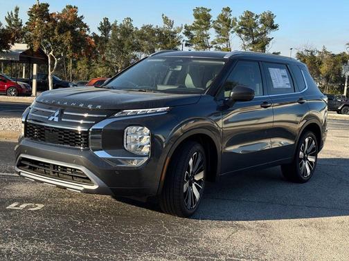 2025 Mitsubishi Outlander SEL