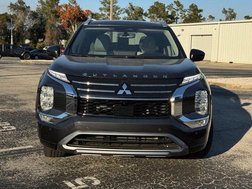 2025 Mitsubishi Outlander SEL