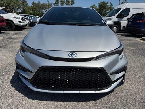 2024 Toyota Corolla Hybrid SE