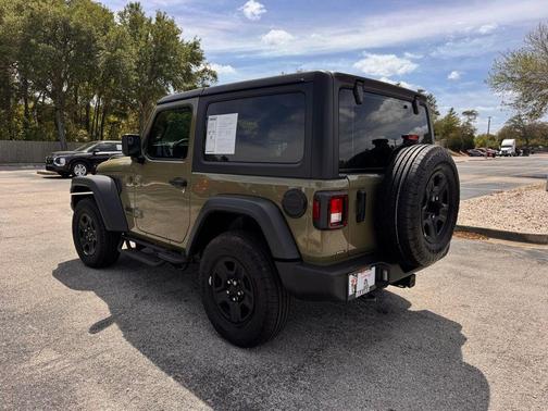 2025 Jeep Wrangler Sport
