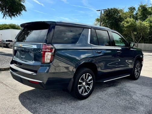 Shadow Gray Metallic 2021 Chevrolet Tahoe LS