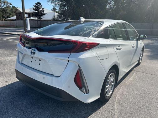 2017 Toyota Prius Prime Advanced