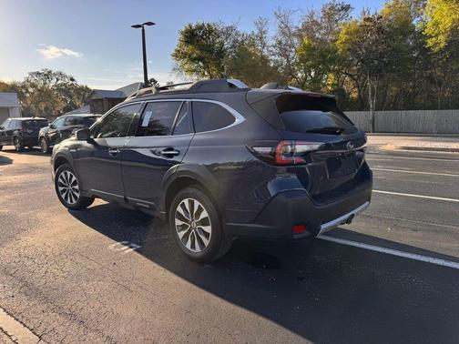 2023 Subaru Outback Touring