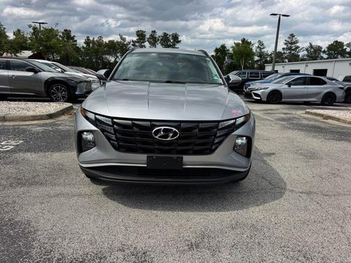Shimmering Silver 2024 Hyundai TUCSON SEL