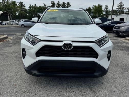 Super White 2019 Toyota RAV4 XLE Premium