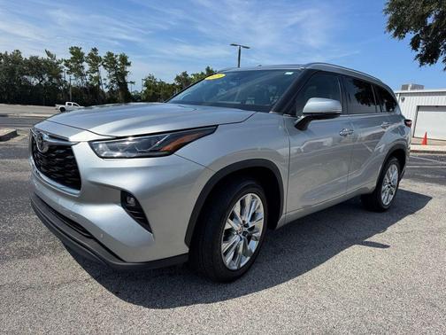 2023 Toyota Highlander Limited