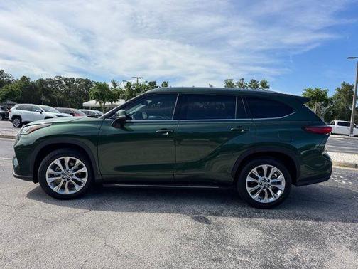 2023 Toyota Highlander Limited