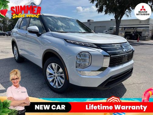 2025 Mitsubishi Outlander ES