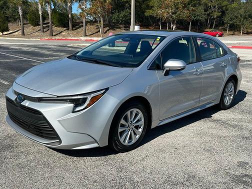 2024 Toyota Corolla Hybrid XLE