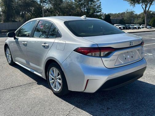 2024 Toyota Corolla Hybrid XLE