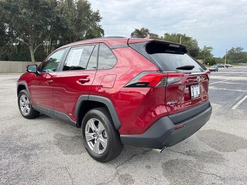 2023 Toyota RAV4 Hybrid LE