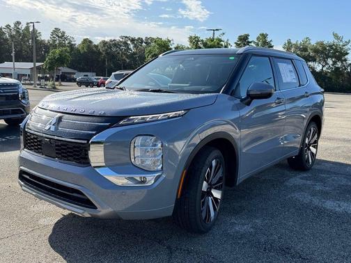 2025 Mitsubishi Outlander SEL