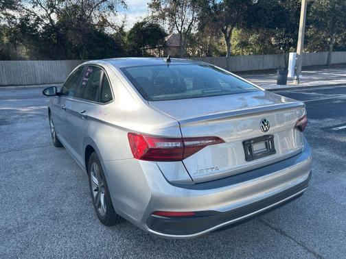 2024 Volkswagen Jetta 1.5T SE