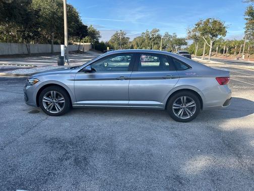 2024 Volkswagen Jetta 1.5T SE