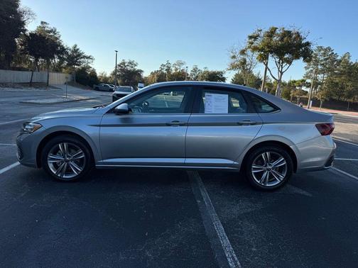 2024 Volkswagen Jetta 1.5T SE