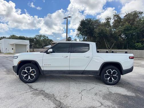 2022 Rivian R1T Adventure Package
