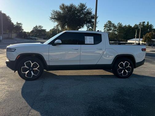 2022 Rivian R1T Adventure Package