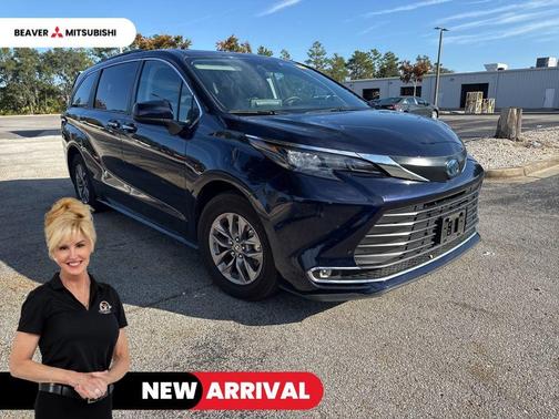 2024 Toyota Sienna XLE