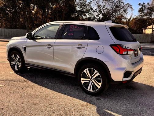 2024 Mitsubishi Outlander Sport 2.0 ES