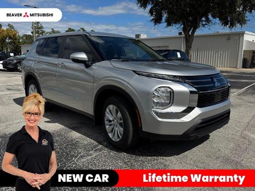 2025 Mitsubishi Outlander ES