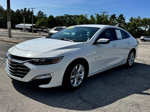 Summit White 2024 Chevrolet Malibu LT