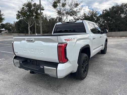 2022 Toyota Tundra Hybrid 1794 Edition