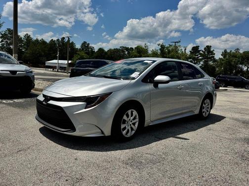 Classic Silver Metallic 2024 Toyota Corolla LE