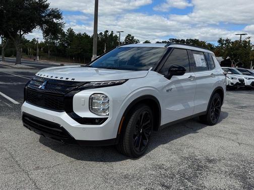 2025 Mitsubishi Outlander PHEV SEL Black Edition
