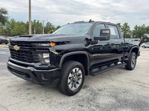 2024 Chevrolet Silverado 2500 Custom