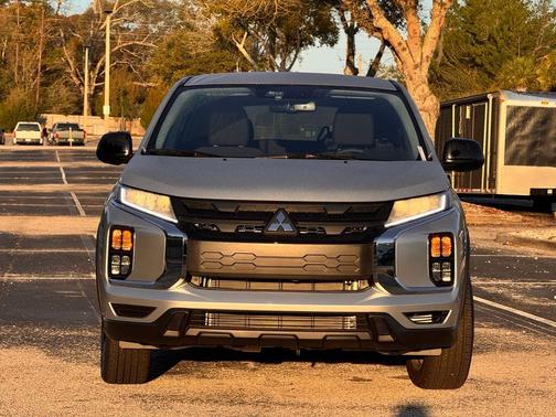 2025 Mitsubishi Outlander Sport 2.0 LE