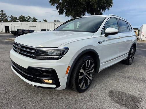 2018 Volkswagen Tiguan 2.0T SEL Premium