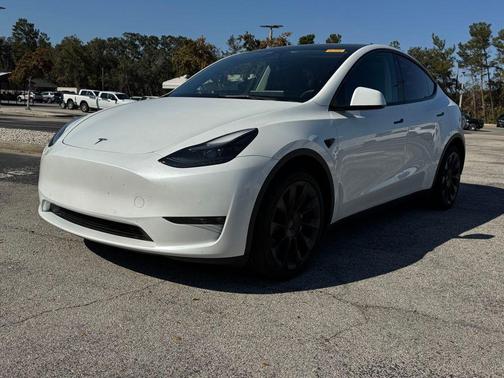 2022 Tesla Model Y Long Range