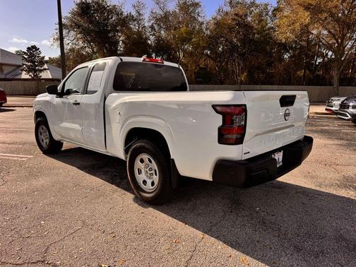 2023 Nissan Frontier S