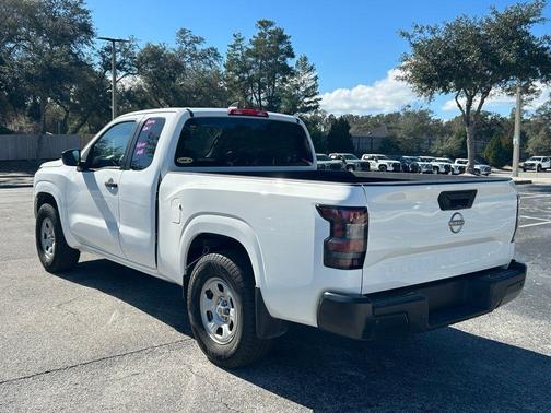 2023 Nissan Frontier S
