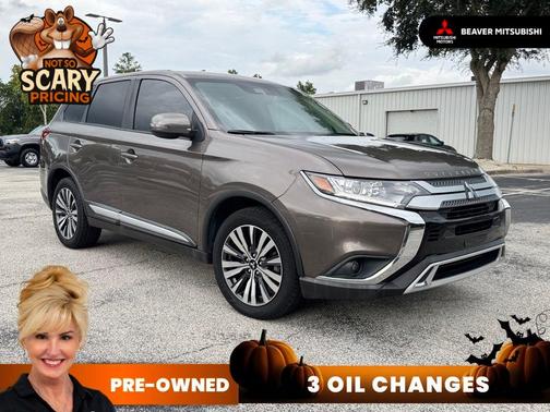 2020 Mitsubishi Outlander SE