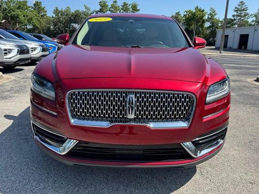 2019 Lincoln Nautilus Select