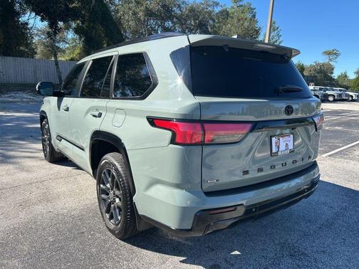 2024 Toyota Sequoia Platinum