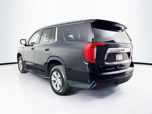 Onyx Black 2024 GMC Yukon SLE