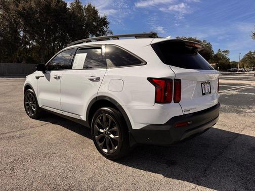2023 Kia Sorento X-Line EX