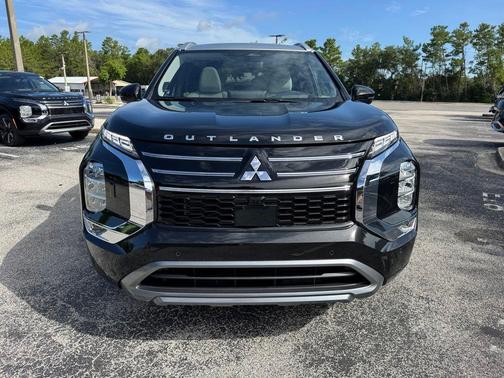 2025 Mitsubishi Outlander SEL
